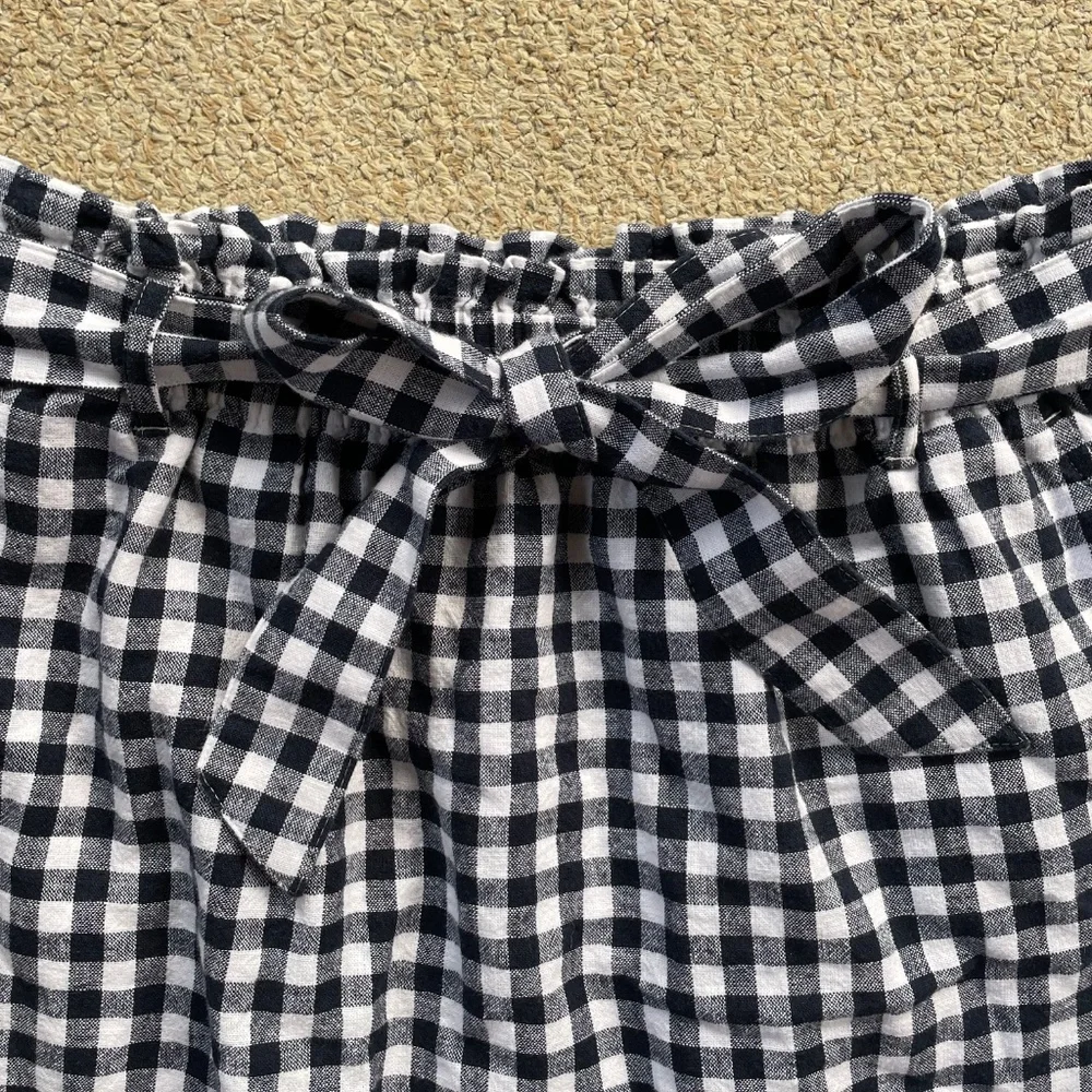 Women's J.Crew Navy White Gingham Skirt Size Medium - Picture 3 of 6